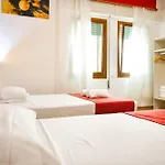 Vacation Venice Rooms